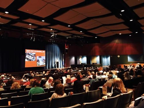 贏在起跑線？中國孩子赴美留學(xué)是否越早越好？